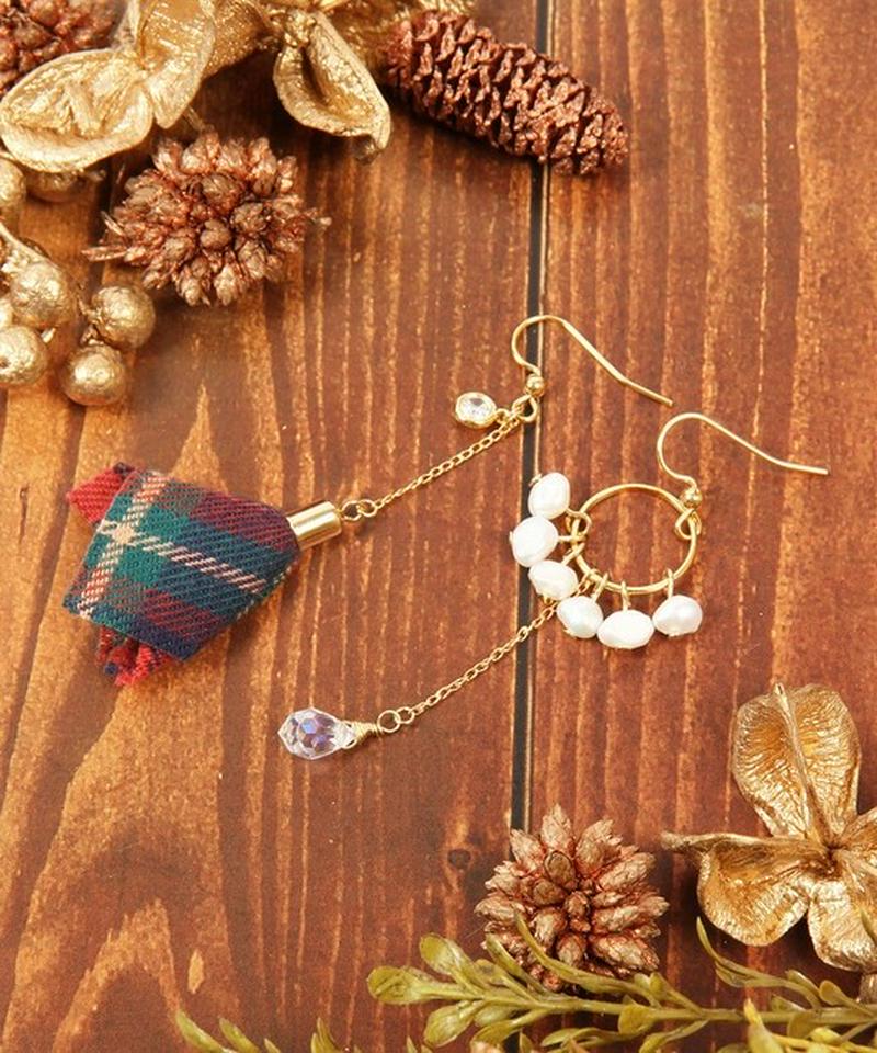 K14GF 赤チェックタッセル×淡水パールピアス