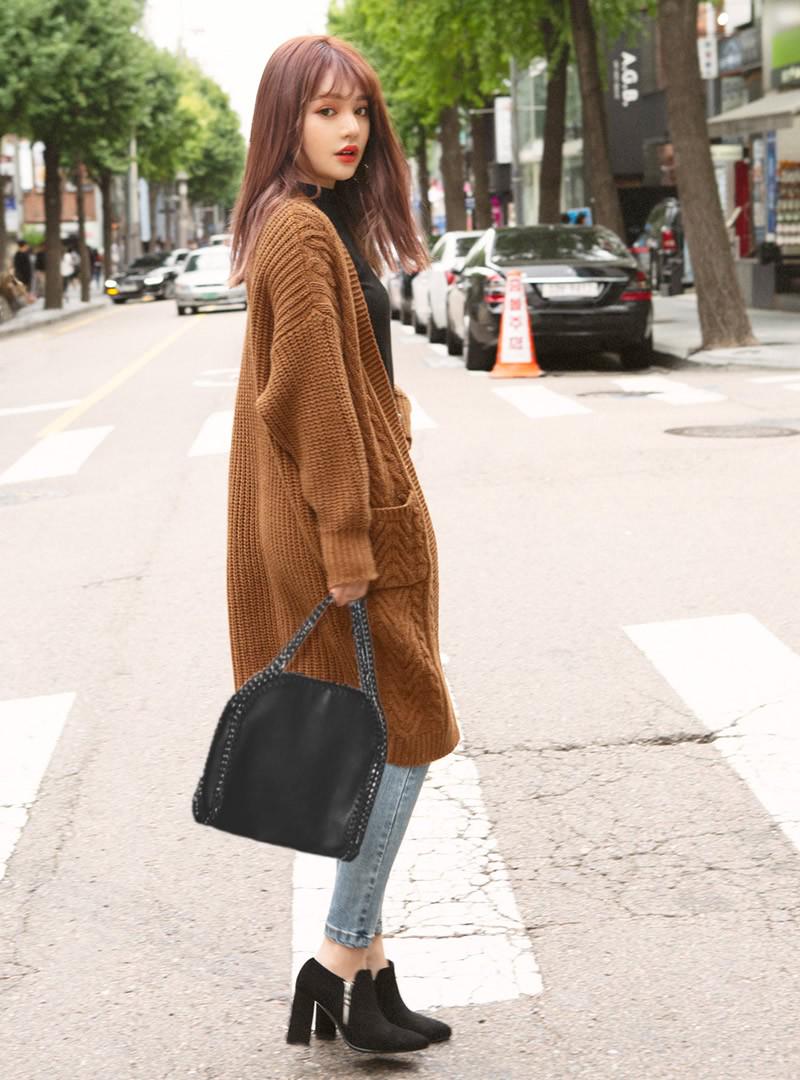 今田美桜 ハイネックリブニットトップス