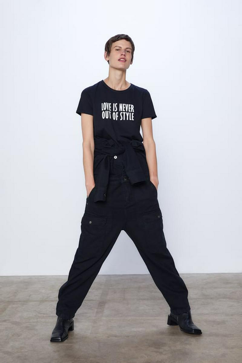 フロントプリント柄Tシャツ