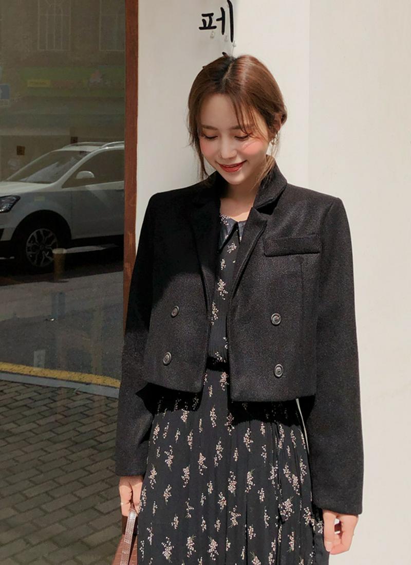 ショート丈ジャケット