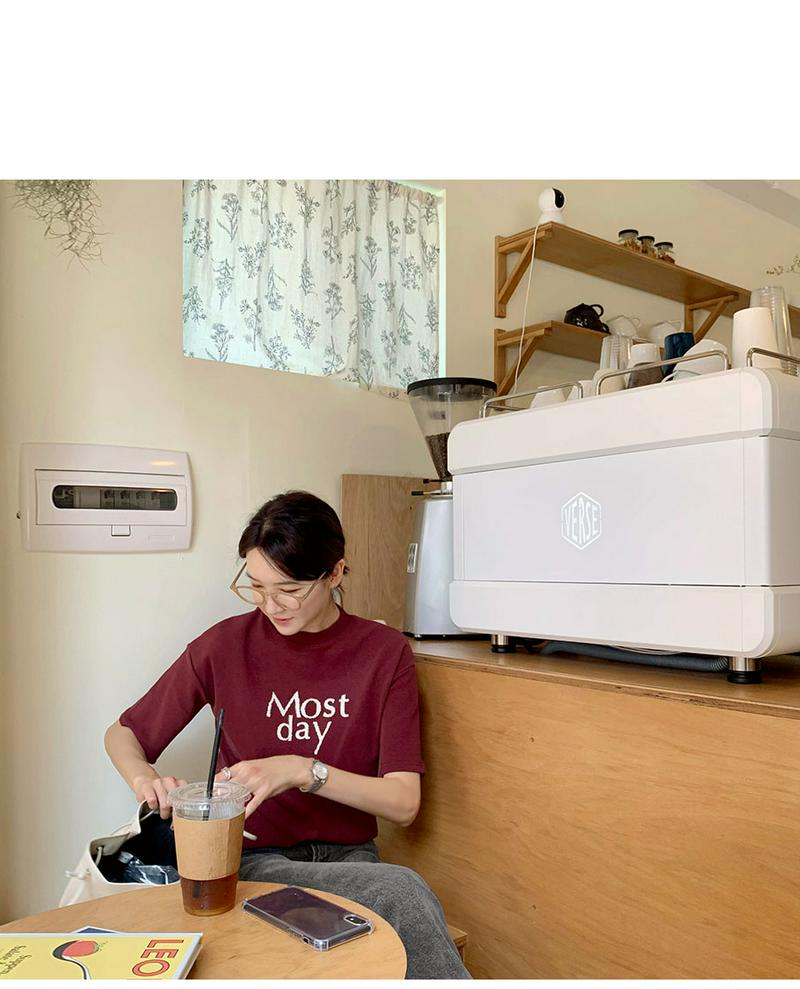 フロントプリントコットン混Tシャツ