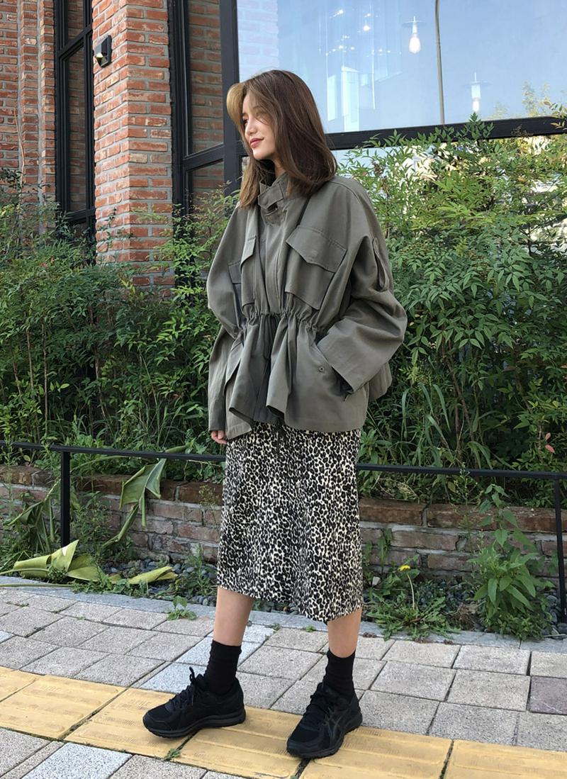 オーバーフィットサファリジャケット