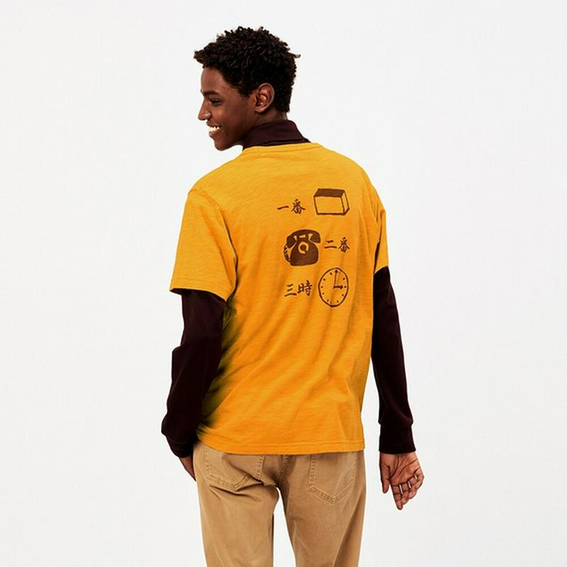 OMOTENASHI UT 文明堂（グラフィックTシャツ・半袖）