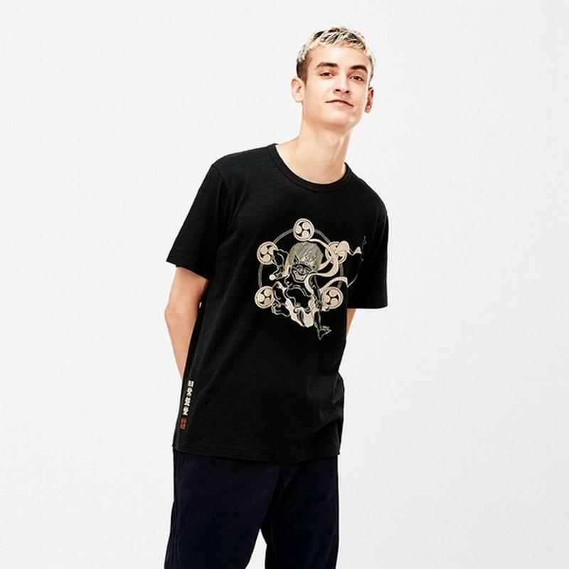 OMOTENASHI UT カミナリ（グラフィックTシャツ・半袖）