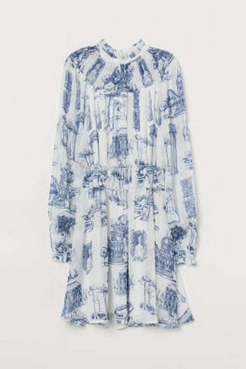 シャーリングシフォンワンピース