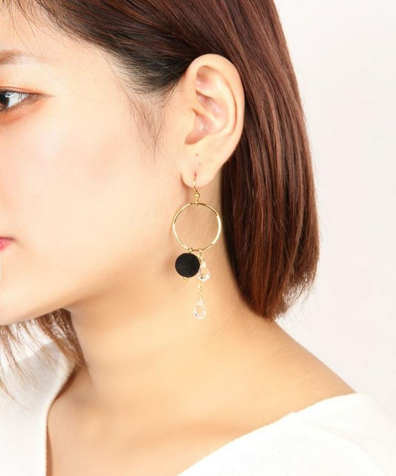 K14GF ブラックベルベットボールピアス