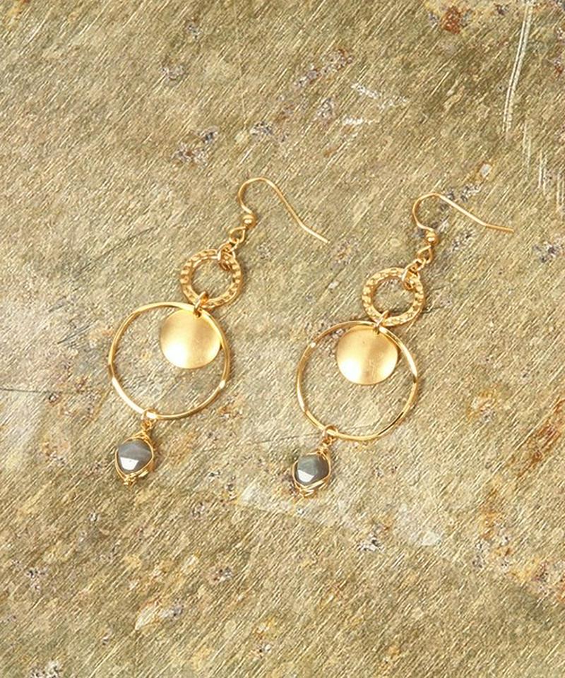 K14GFラブラドライト×丸プレートピアス