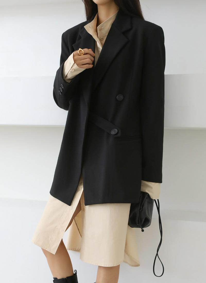 ダブルボタンルーズジャケット