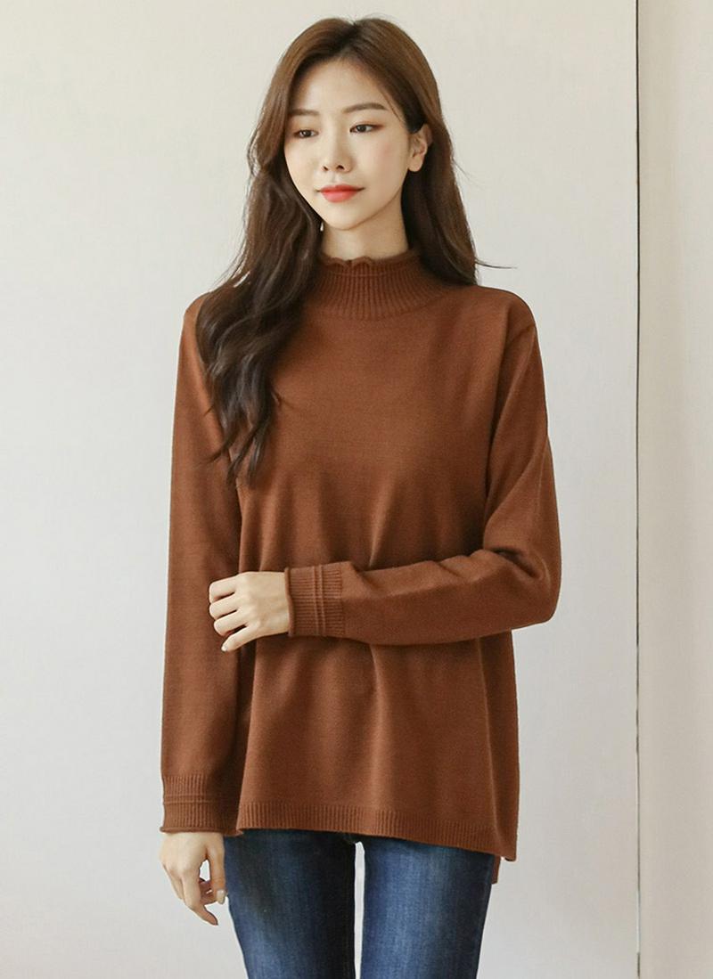 モックネックスリットニット