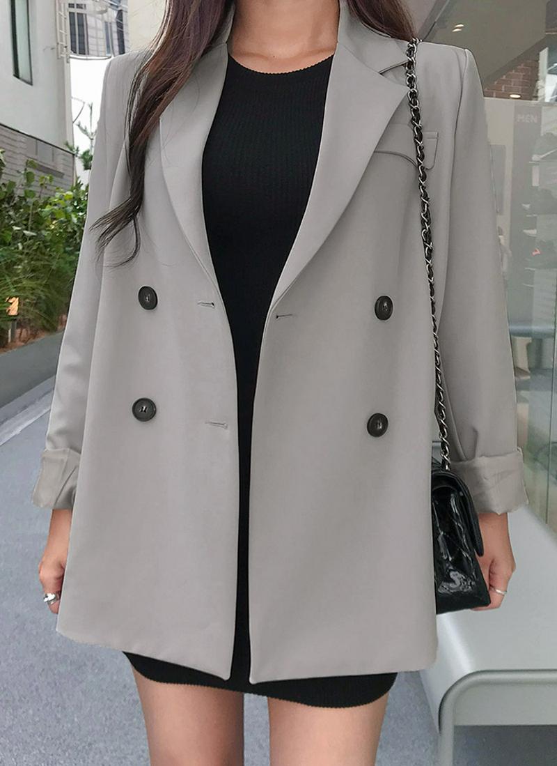 ダブルボタンジャケット