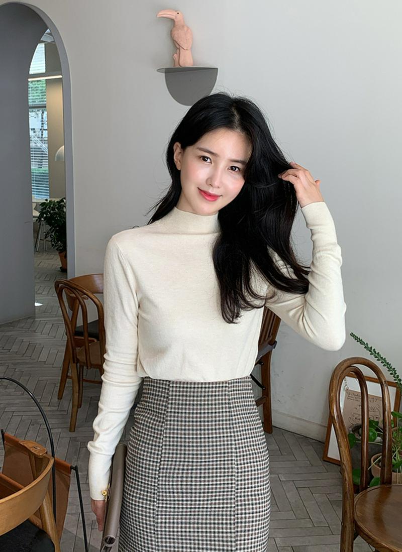 ハーフネックカシミヤ混ニット