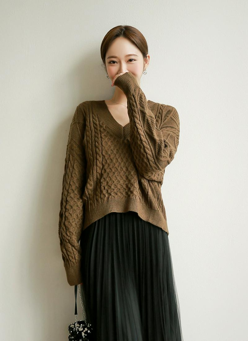 バックリボンケーブルニット