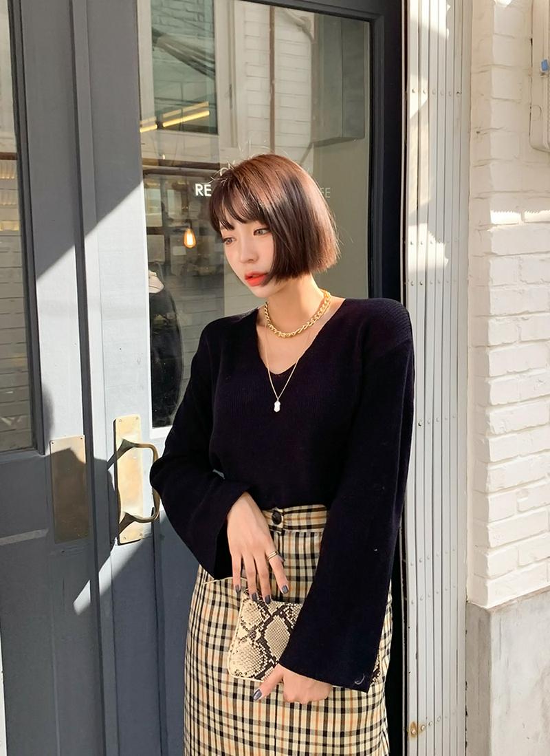 ワイドスリーブVネックニット