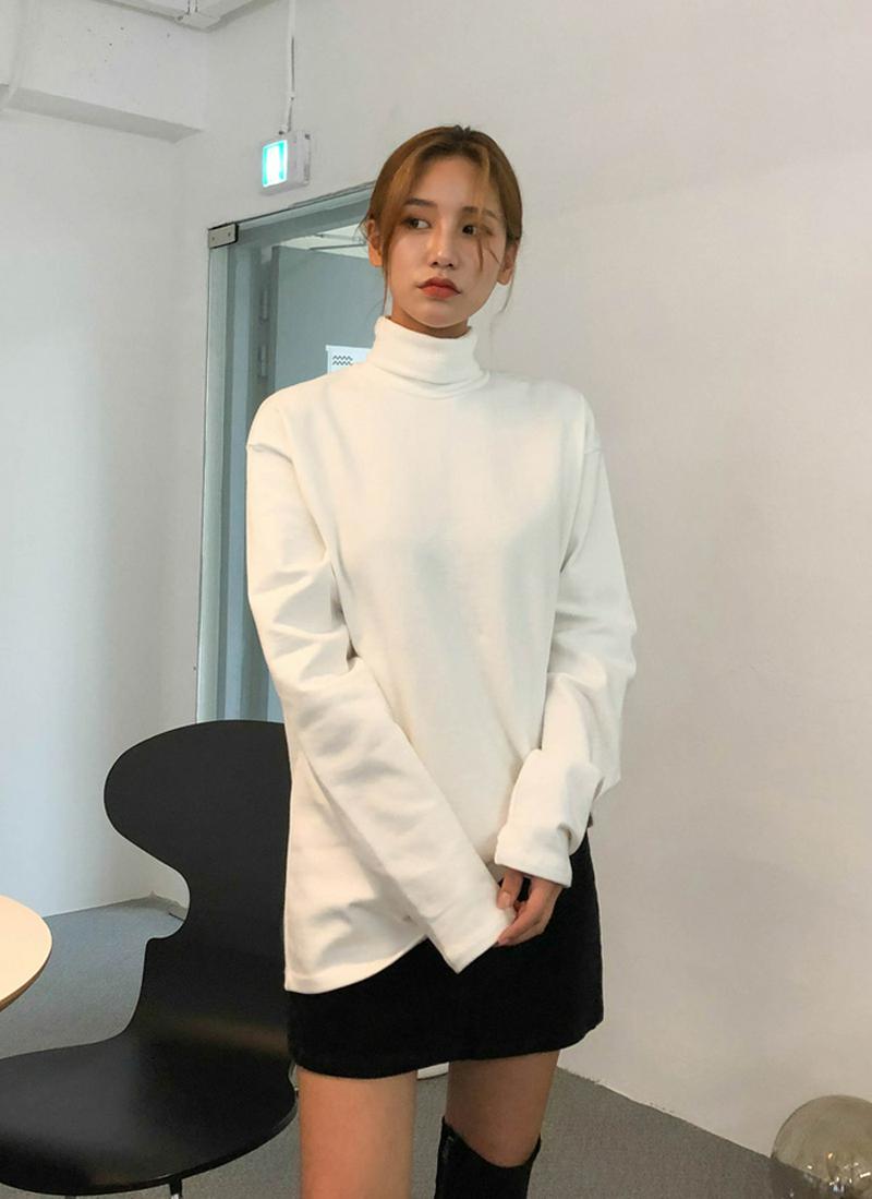裏起毛タートルネックTシャツ