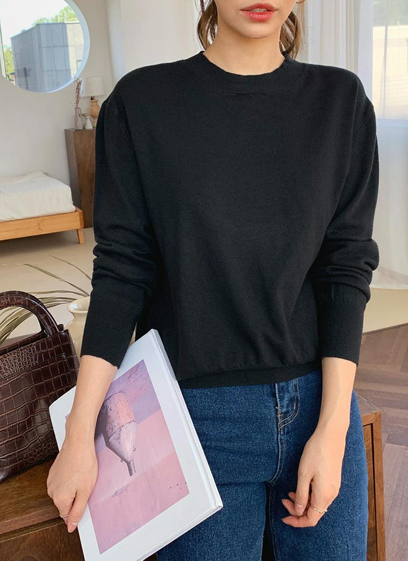 ラウンドネックニット・全2色