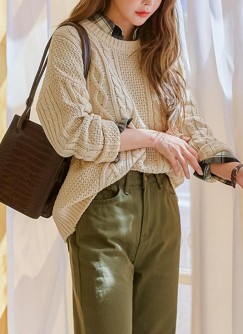 ツイストアクリルニット