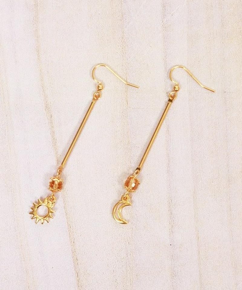 K14GF 太陽と月の装飾イエロークリスタルピアス