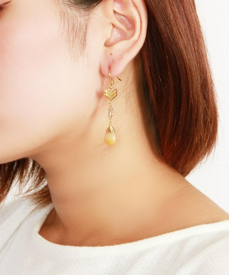 K14GF イエロージェイド×クリスタルピアス