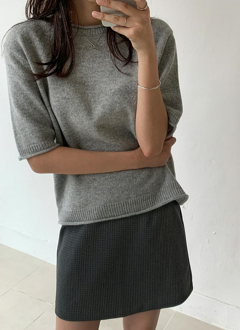 ロール半袖ニット