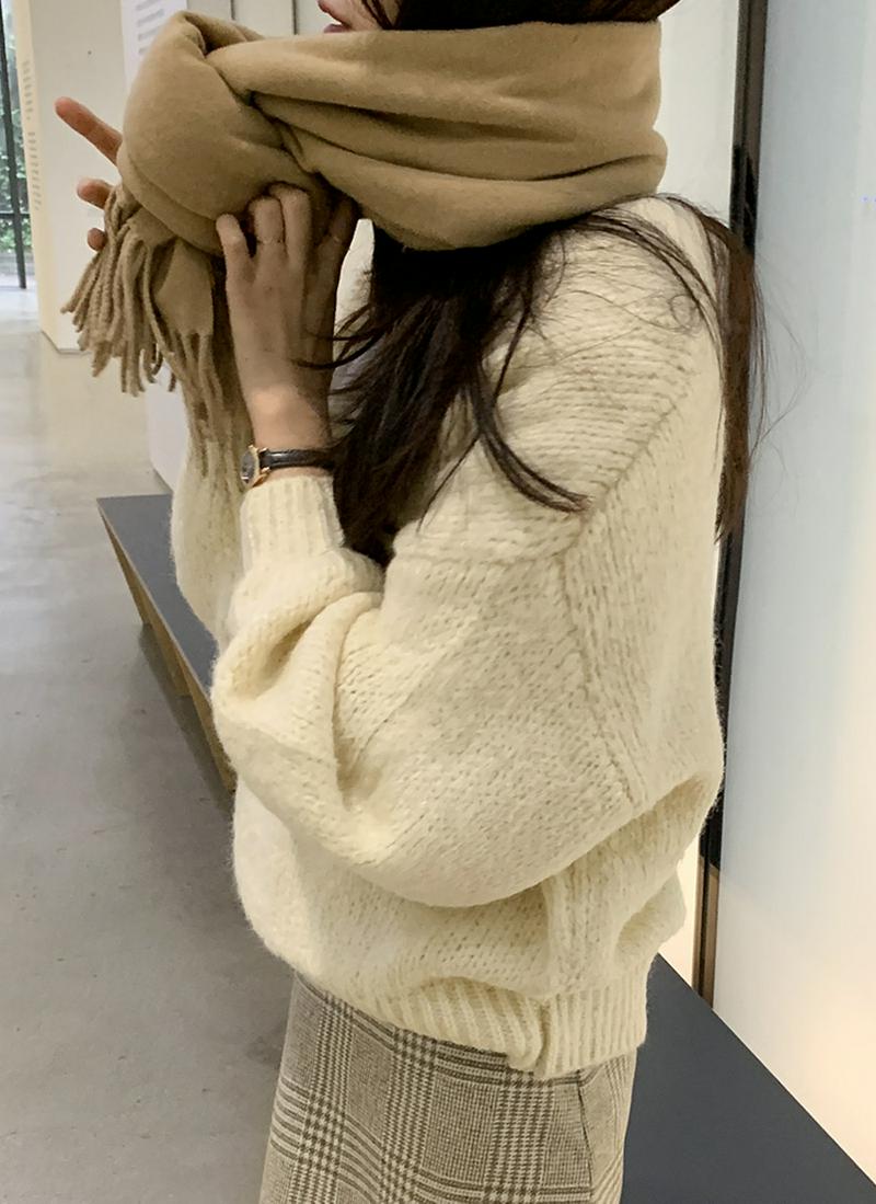 ウールブレンドニット