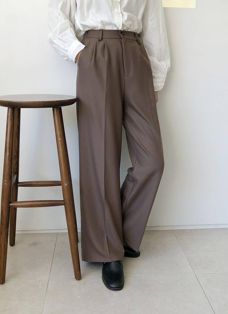 タックワイドパンツ