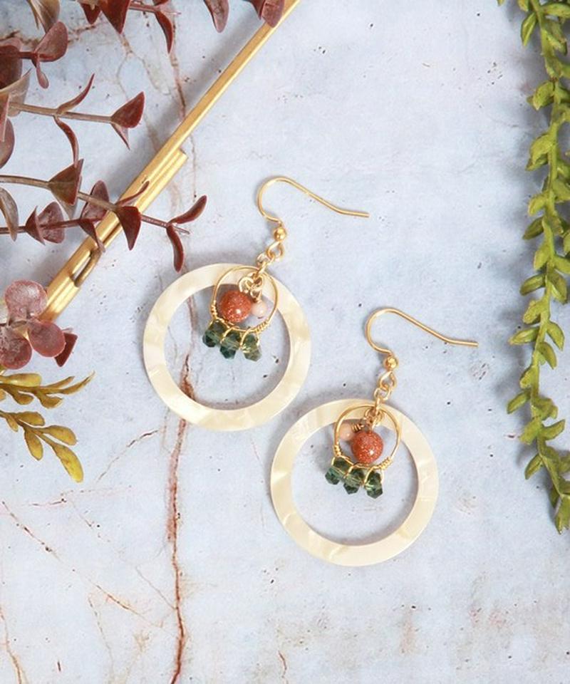 K14GF アクリル×グリーン3粒ピアス