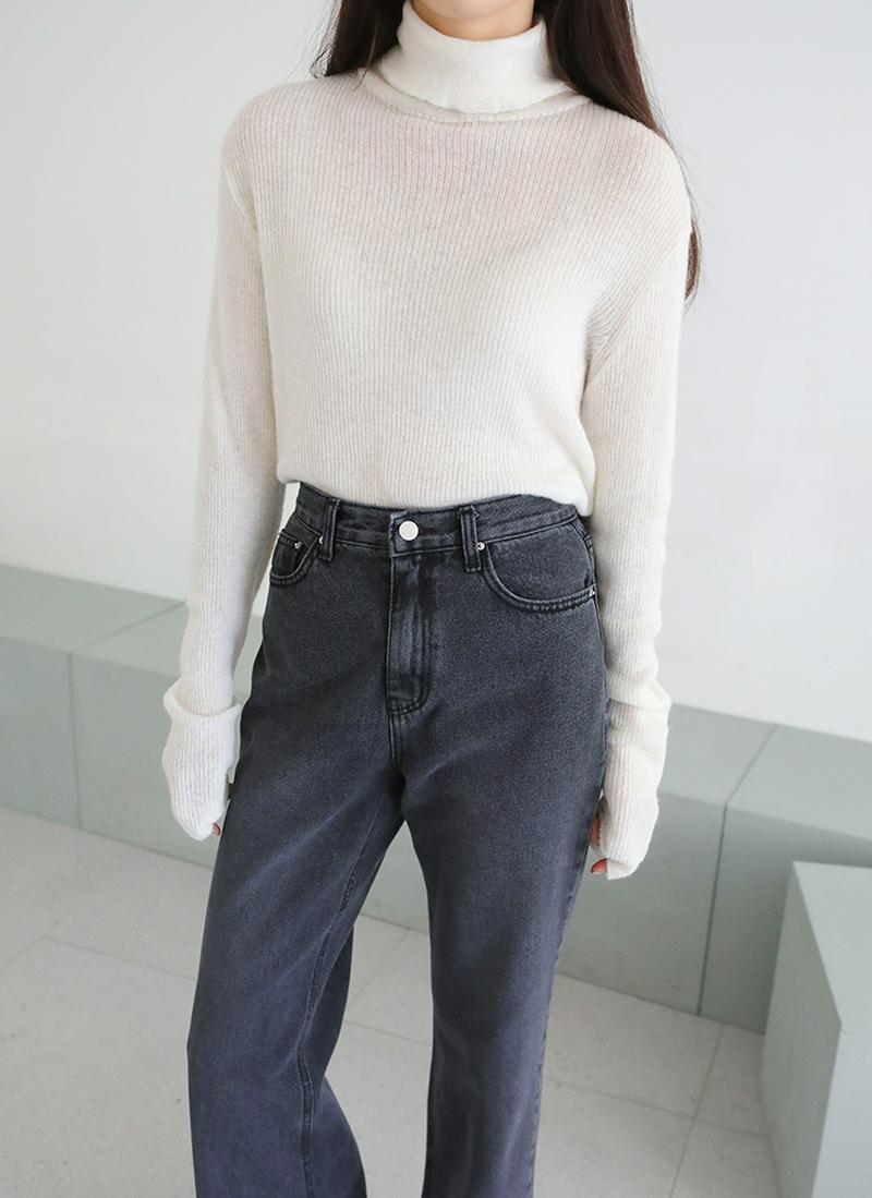 モヘア混タートルネックニット