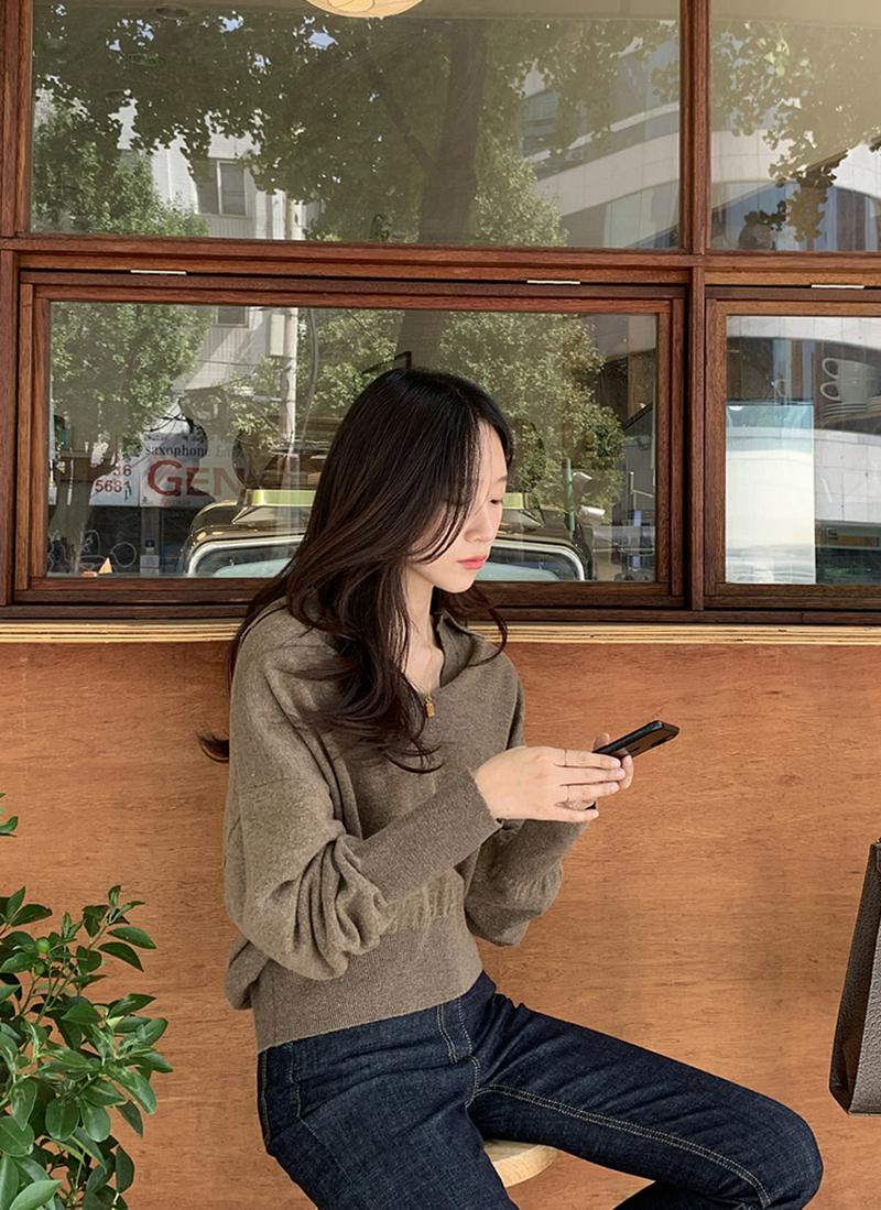 オープンカラーウール混ニット