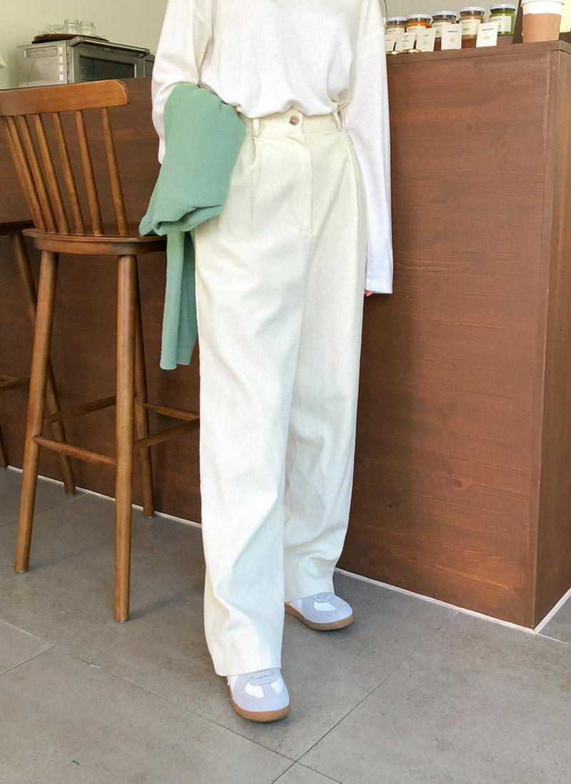 コーデュロイタックパンツ