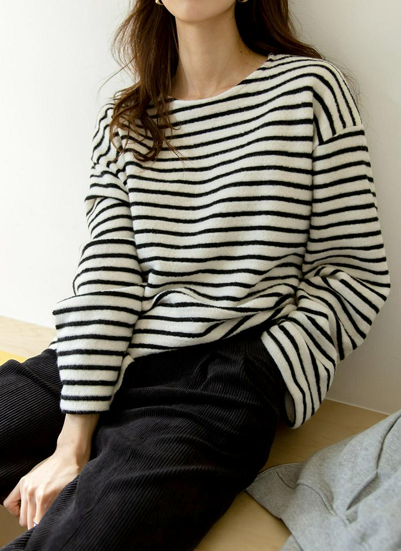 テクスチャボーダーTシャツ
