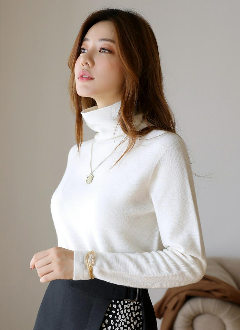 ウールカシミヤ混ハイネックニット