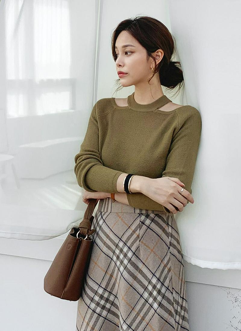 ネックカットニット・全4色