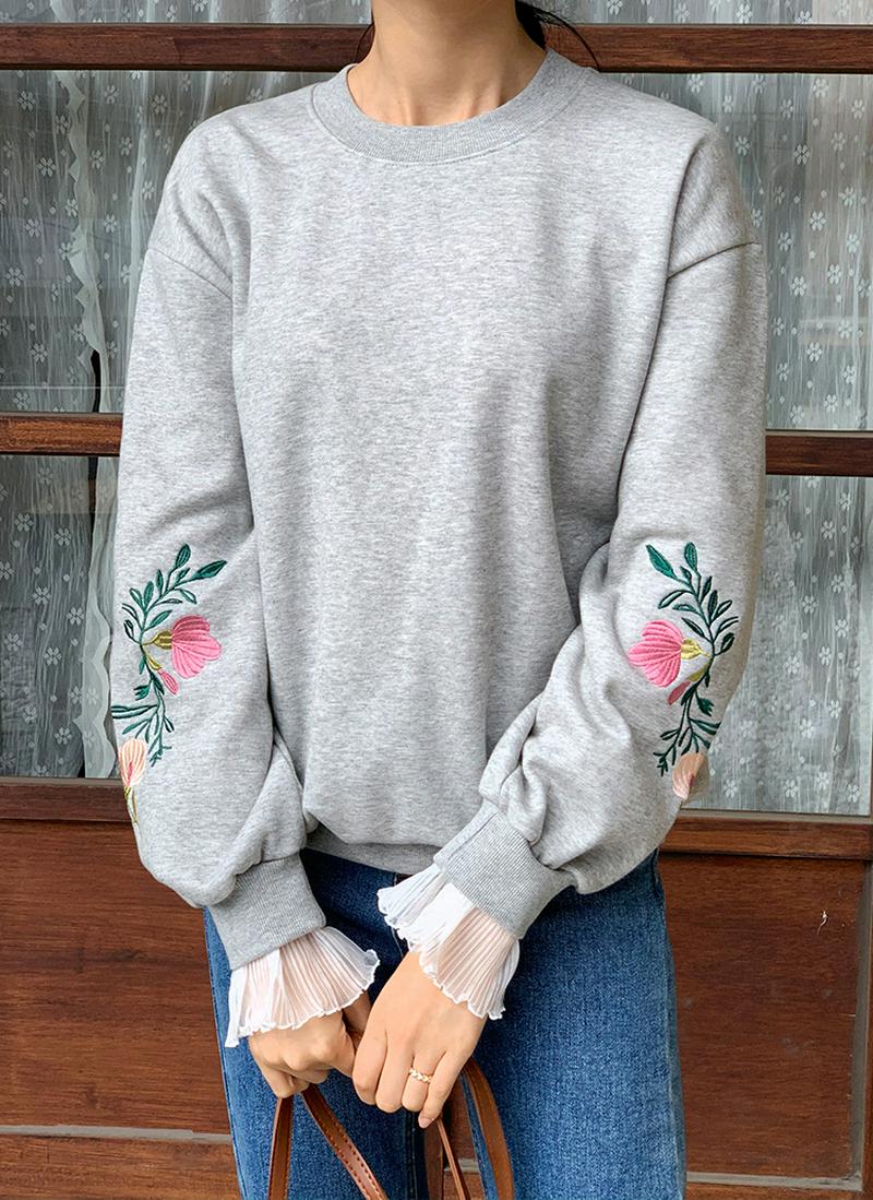裏起毛フラワー刺繍スウェット・全2色