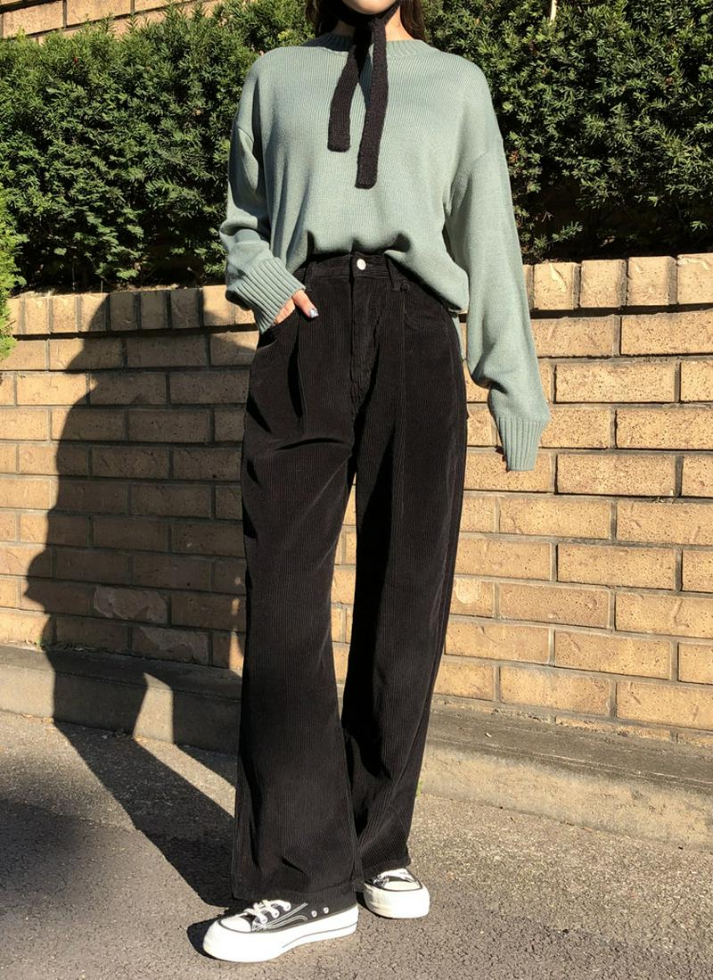 ストレートコーデュロイパンツ