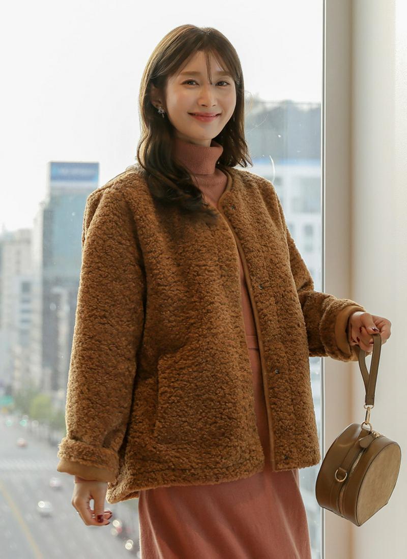 フロントボタンボアジャケット