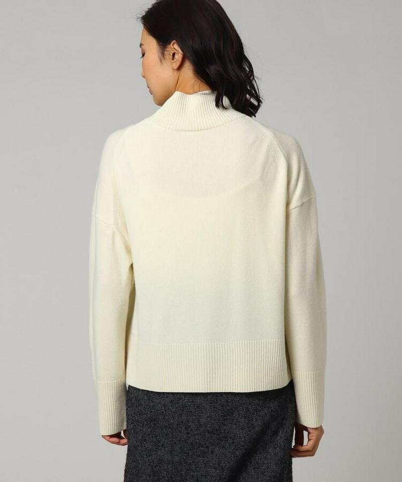 イタリアンウールハイネックニット