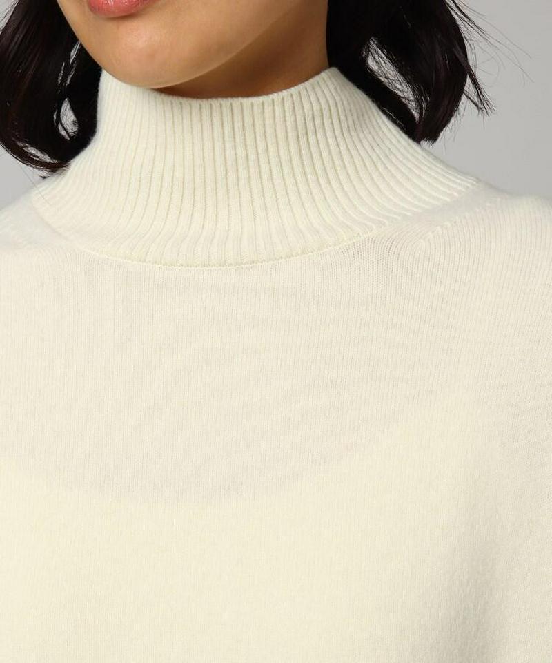 イタリアンウールハイネックニット