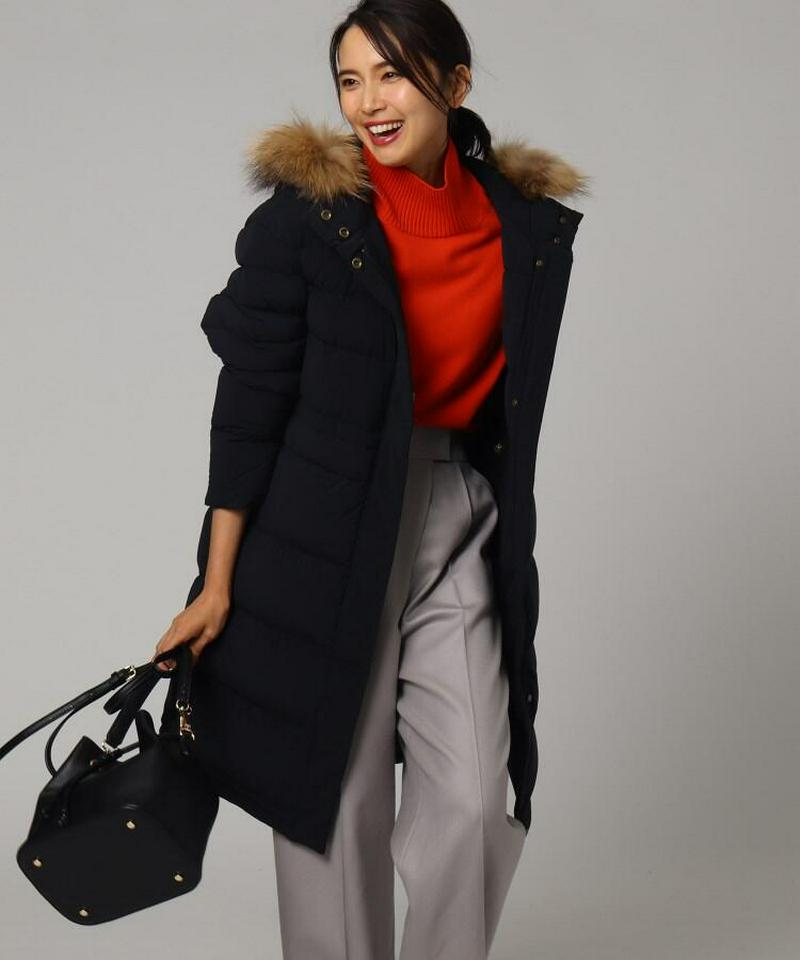 ヴィクトリアエアーストレッチダウンコート