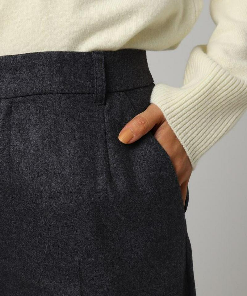 ウール混フラノセミワイドパンツ