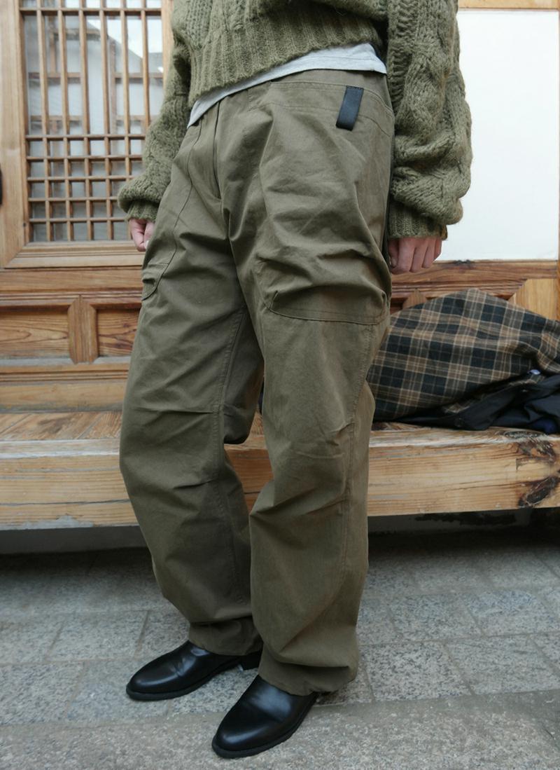 ドロストウエストストラップパンツ