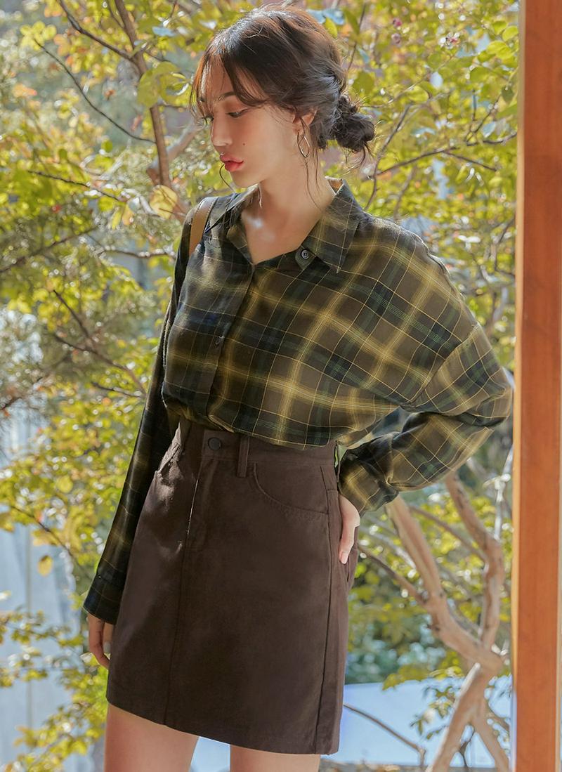 ルーズフィットチェック柄シャツ