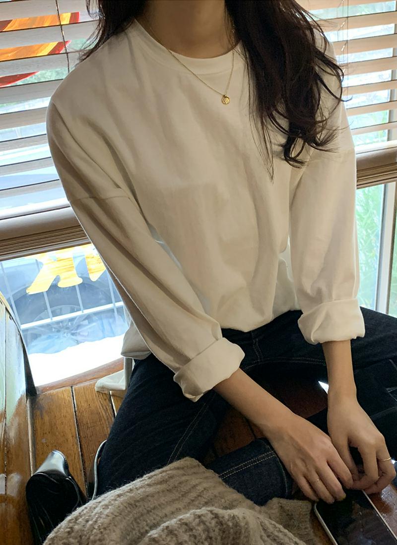 サイドスリットルーズTシャツ