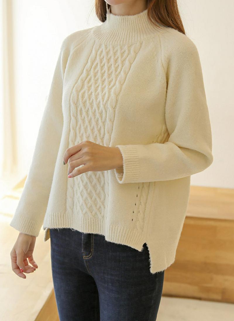 ツイストポイントハイネックニット