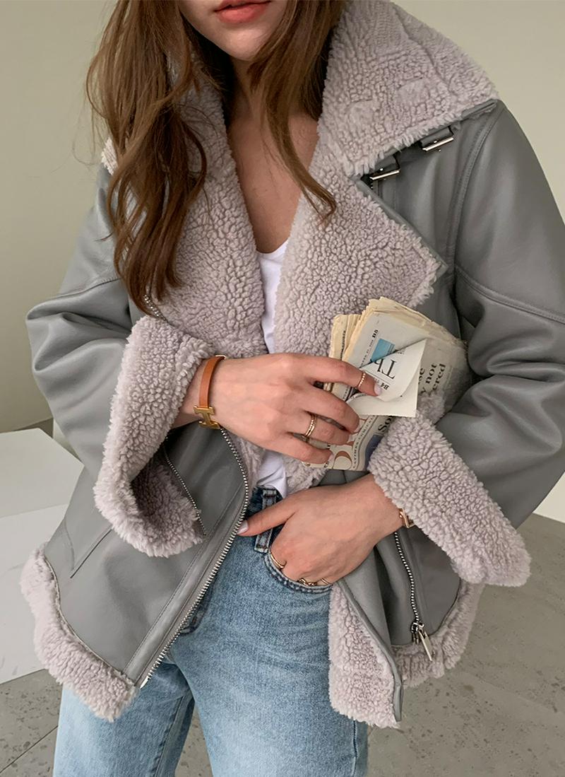 フェイクムートンベルトジャケット