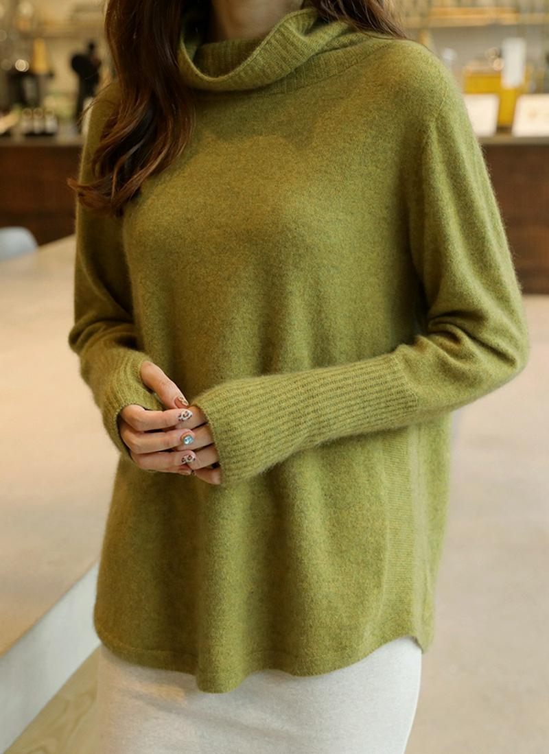 ウールラクーン混ハイネックニット