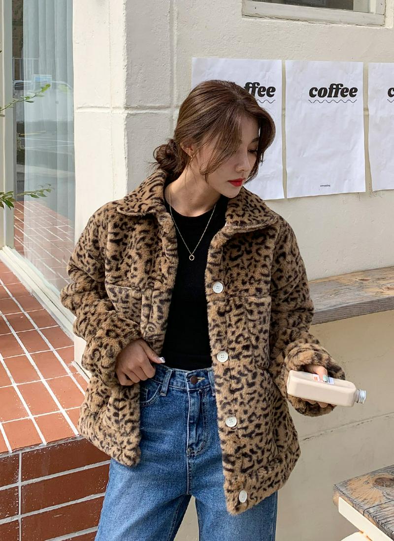 フェイクファーレオパードジャケット