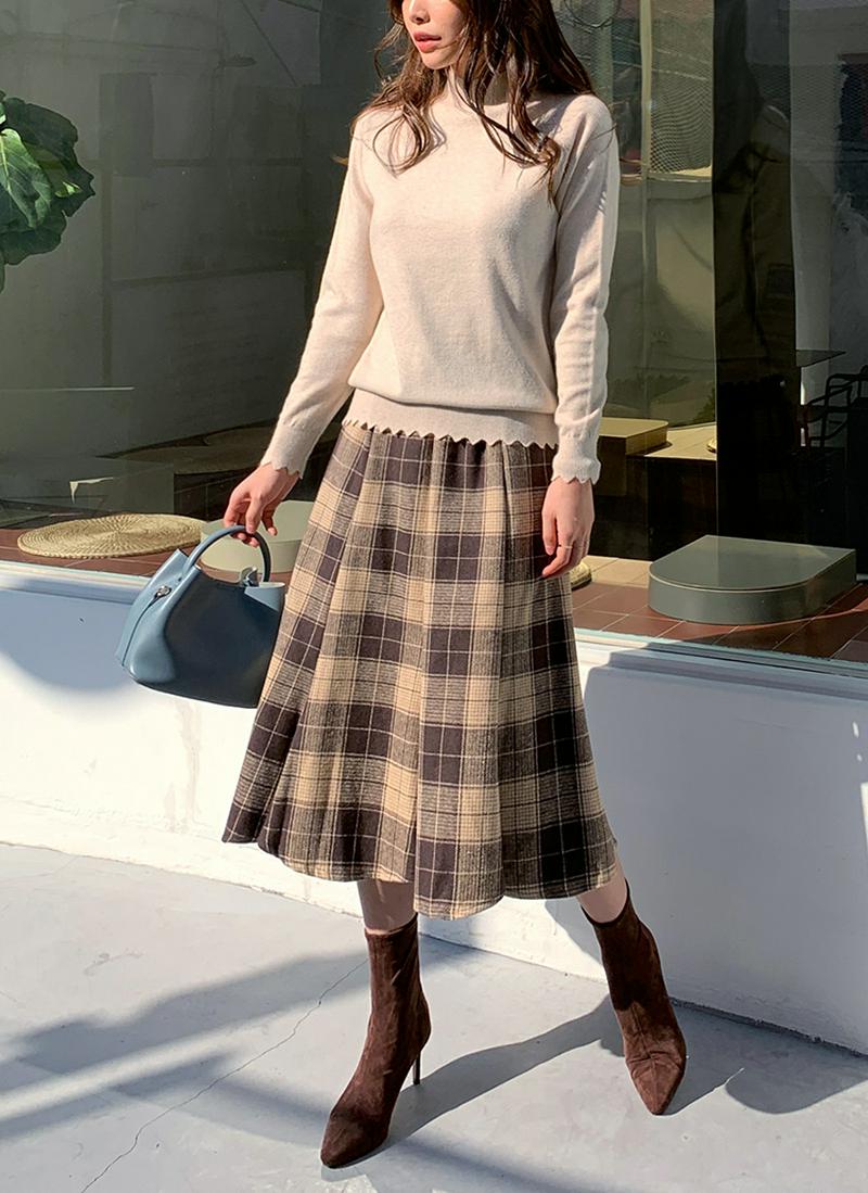 ウェーブヘムラグランニット・全2色