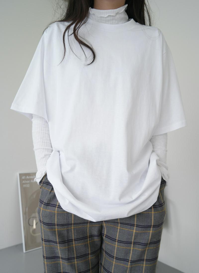 ハーフスリーブTシャツ