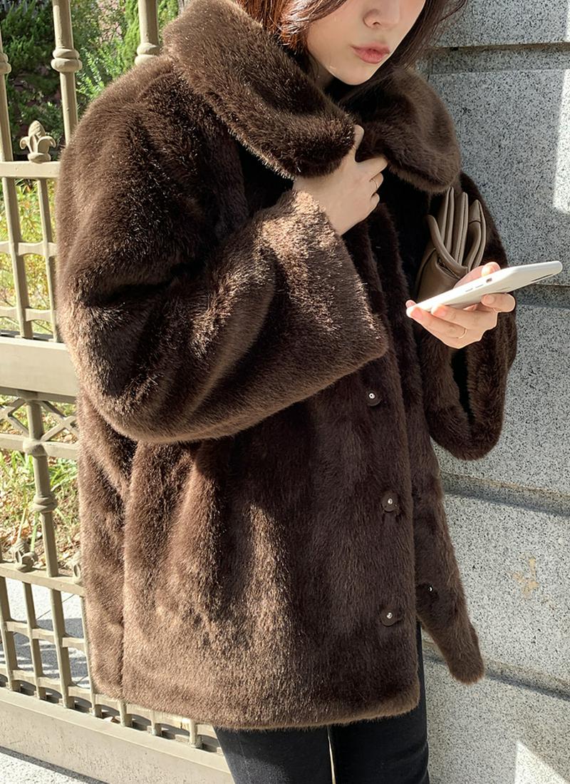 ファーカラーコート