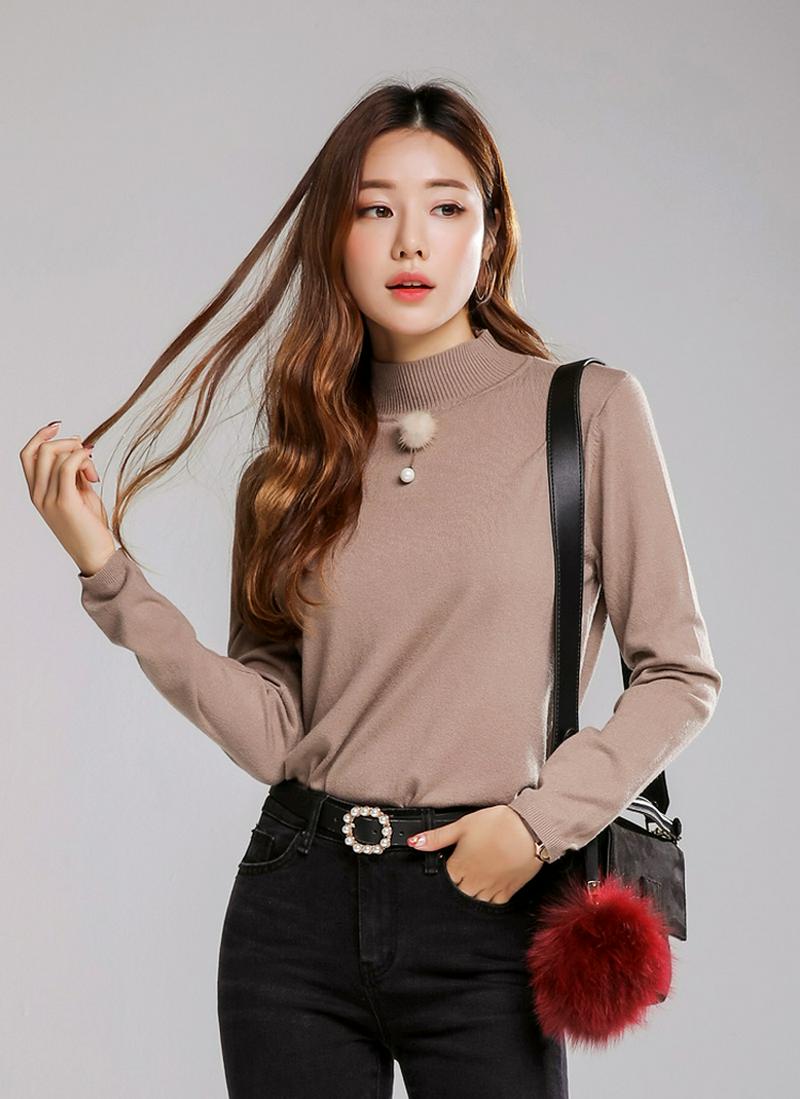 ハーフネックソフトニット